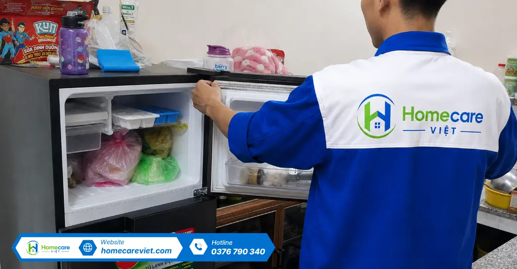 Thay ron tủ lạnh Sharp bị hở, đóng cửa không kín tại Phường 12, Quận Gò Vấp